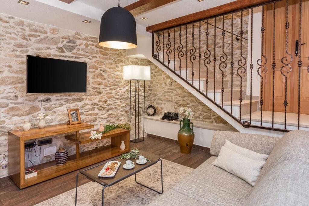 Villa Hirundo Rustica سكرادين المظهر الخارجي الصورة
