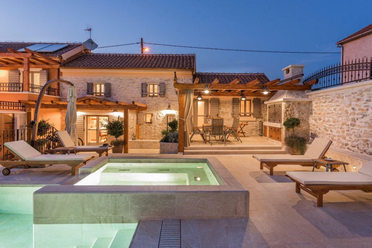 Villa Hirundo Rustica سكرادين المظهر الخارجي الصورة