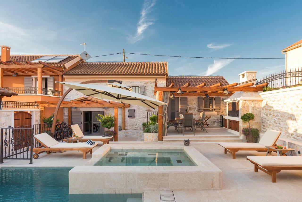 Villa Hirundo Rustica سكرادين المظهر الخارجي الصورة